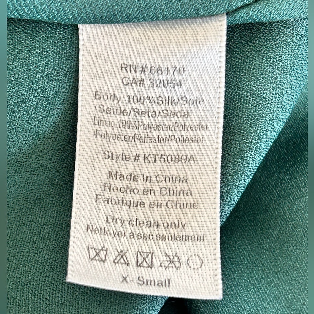 Anthropologie Maeve Green Long Sleeve Cut-Out Blouse - Picture 6 of 6